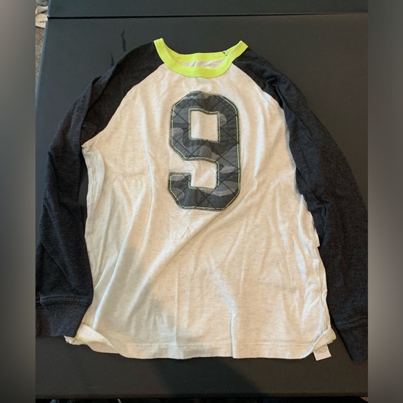 Osh Kosh #9 Long Sleeve Shirt Size 8 Boys - Picture 1 of 4